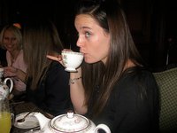 drinking tea with pinky finger (από crystal_k, 29/11/11)