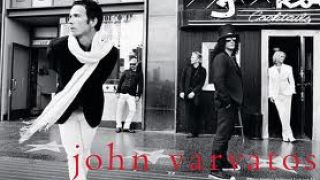 Ή ο γκέι που φορά John Varvatos. (από Khan, 14/07/13)