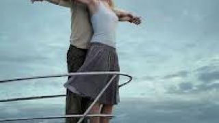 Ινσέψιο: Η ερωτική σκηνή αλά Τιτανικός που ναυαγεί. (από Khan, 25/04/14)