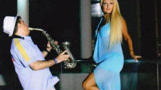 Η Μαρίνα Σταυράκη Πατούλη με αέρα τζαζ βιντατζιάς